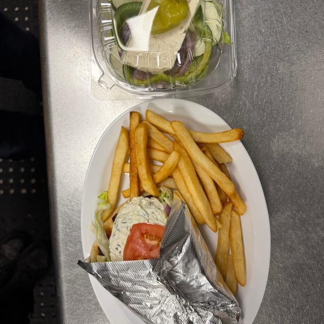 Chicken Gyro Platter.