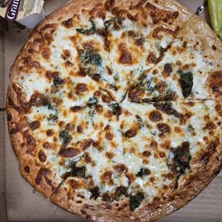 White Chicken & Spinach Pizza