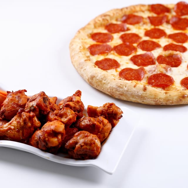 Pizza & Wings Deal.